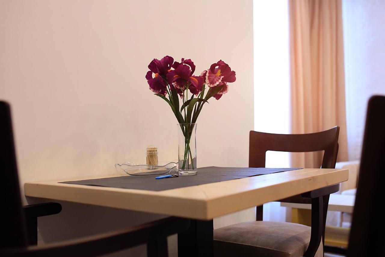 Bella Apartments Kruševac Extérieur photo